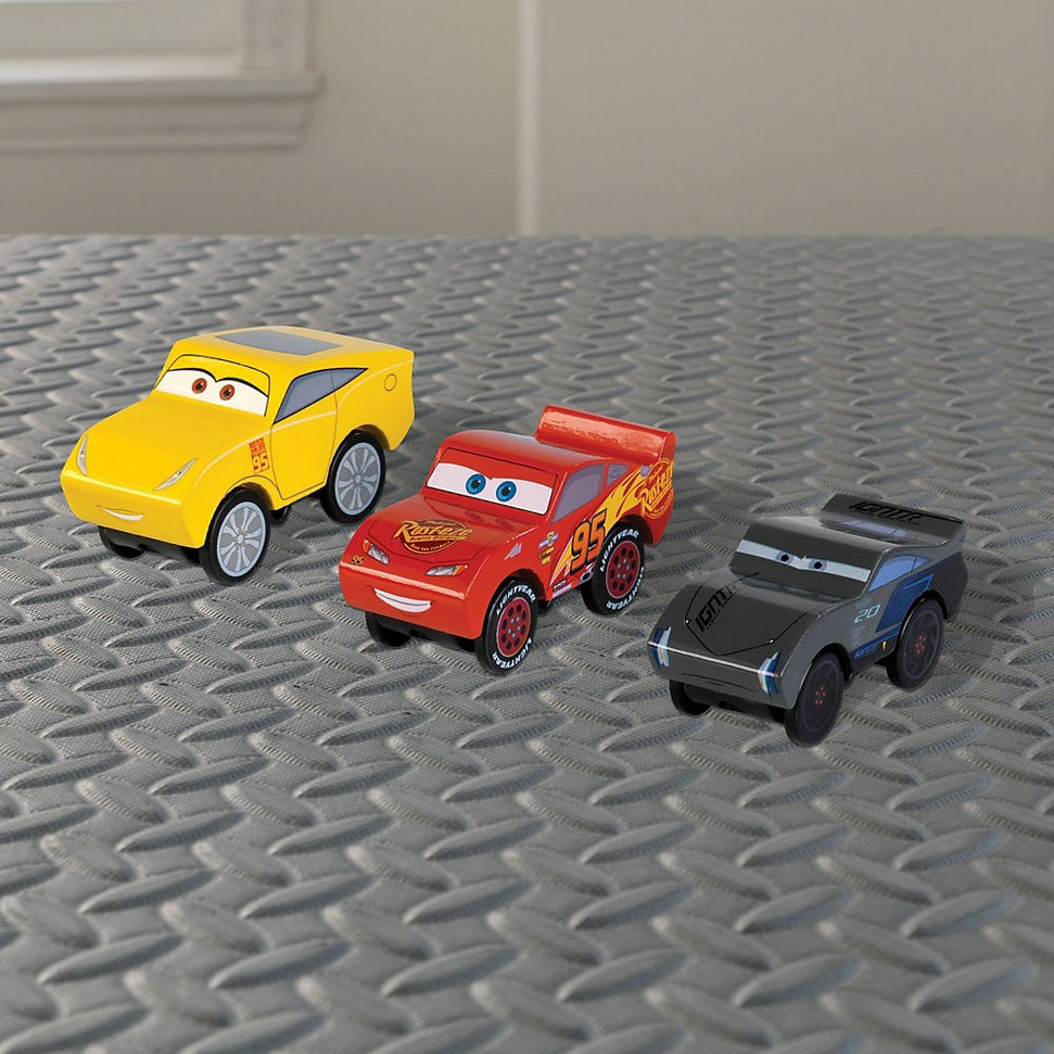 Precio de corte Set de 3 figuritas de la Copa Pistón, Disney Pixar Cars 3 - Precio de corte Set de 3 figuritas de la Copa Pistón, Disney Pixar Cars 3-01-2